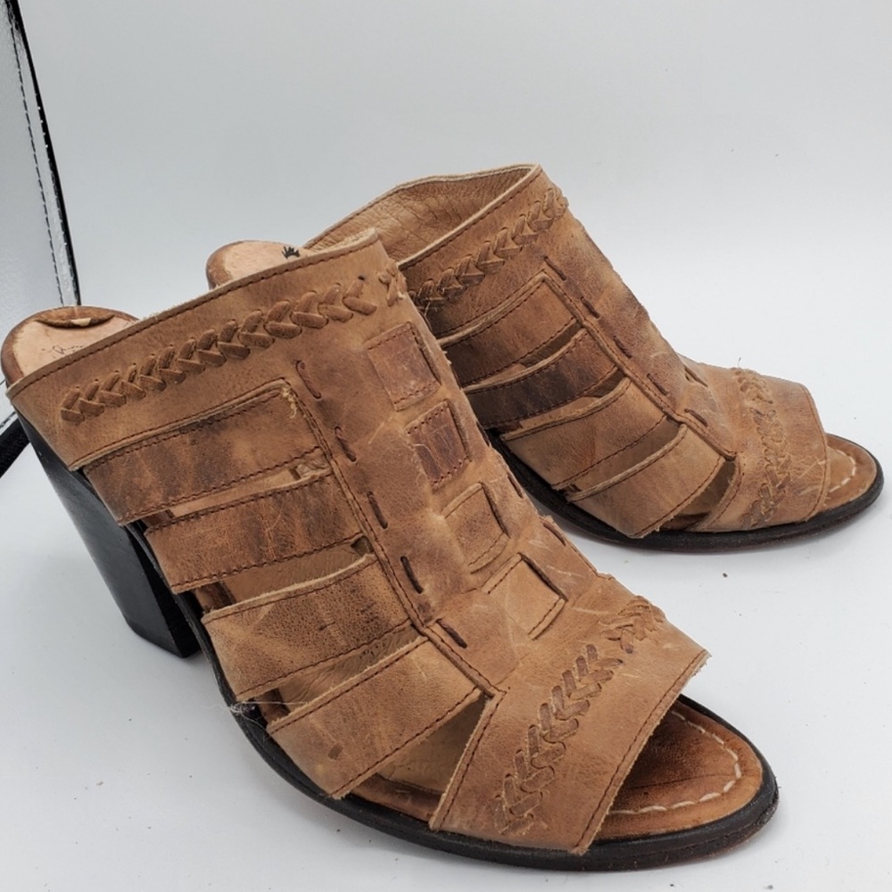 🌞 Freebirds Vulture slipon tan leather braided open toe chunky heel women 8